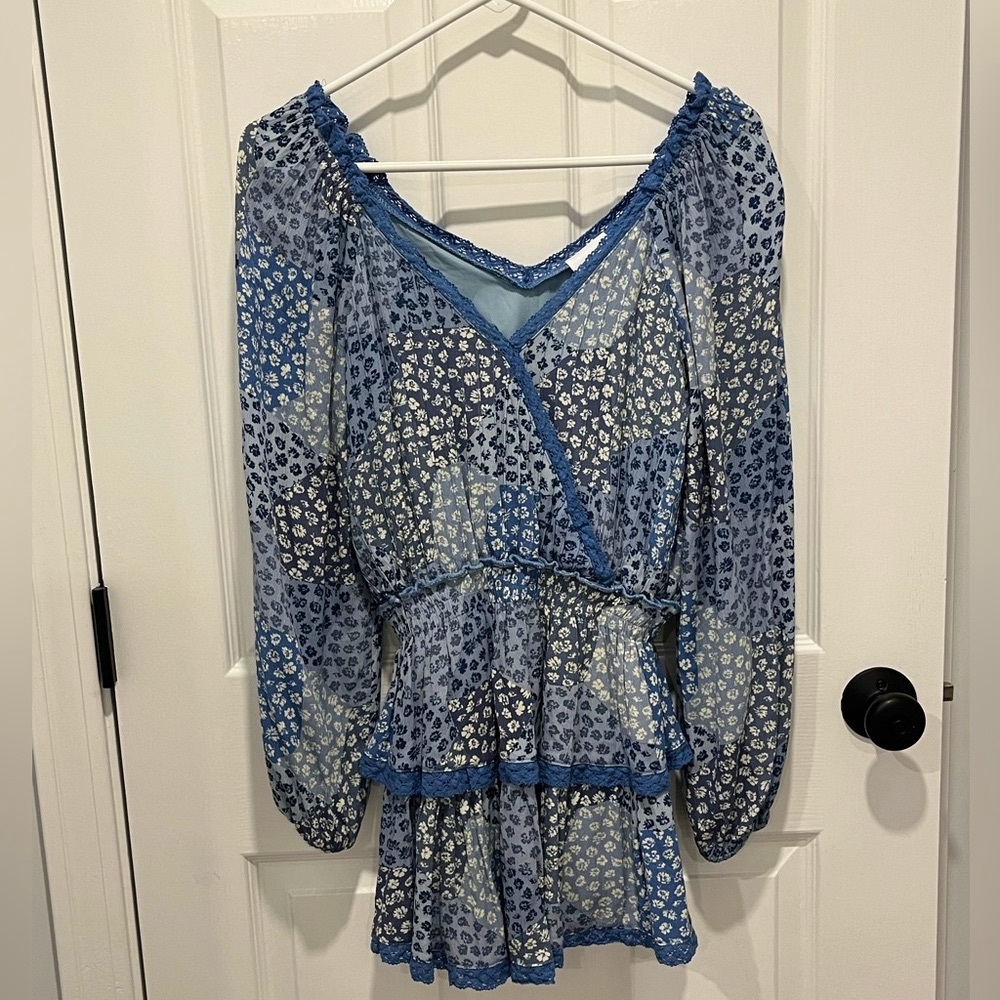 Sky to Moon SIZE S long sleeve blue floral patterned mini dress